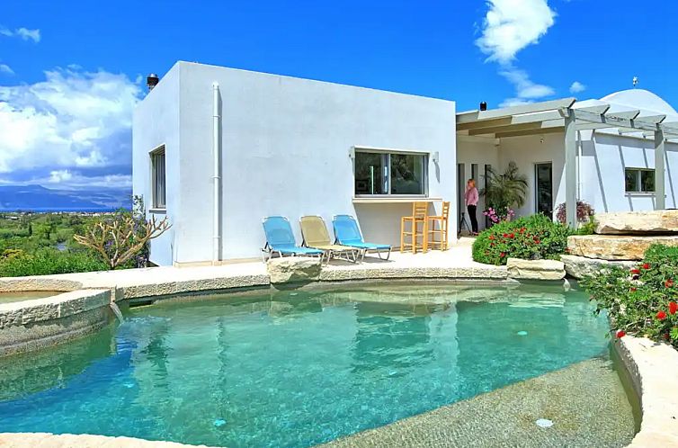 Villa Platanias