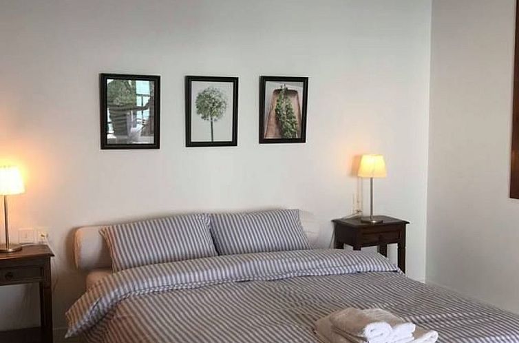 Vakantiehuis Geräumiges Ferienhaus in Chania mit Meerblick