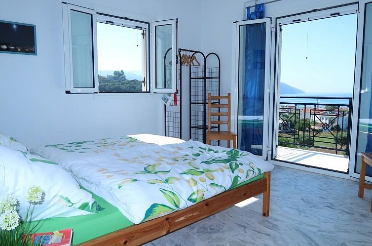 Guest house 0630406 - Apartment Peloponnesia - Appartement mit Blick auf das Wasser