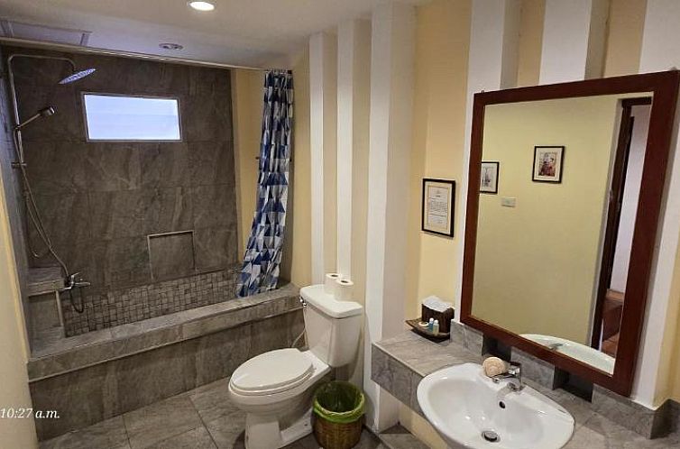 Nirvana Boutique Suites