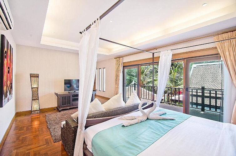 Tropicana Pool Villa