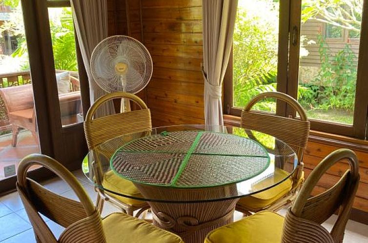 Baan Laem Noi Villa's