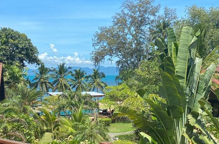 Baan Laem Noi Villa's