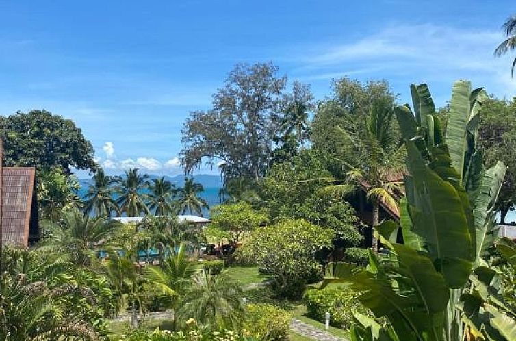 Baan Laem Noi Villa's