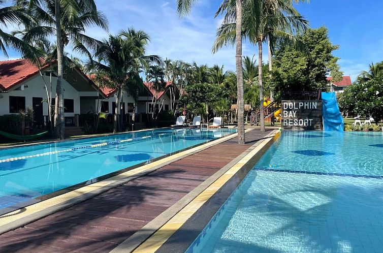 Dolphin Bay Resort