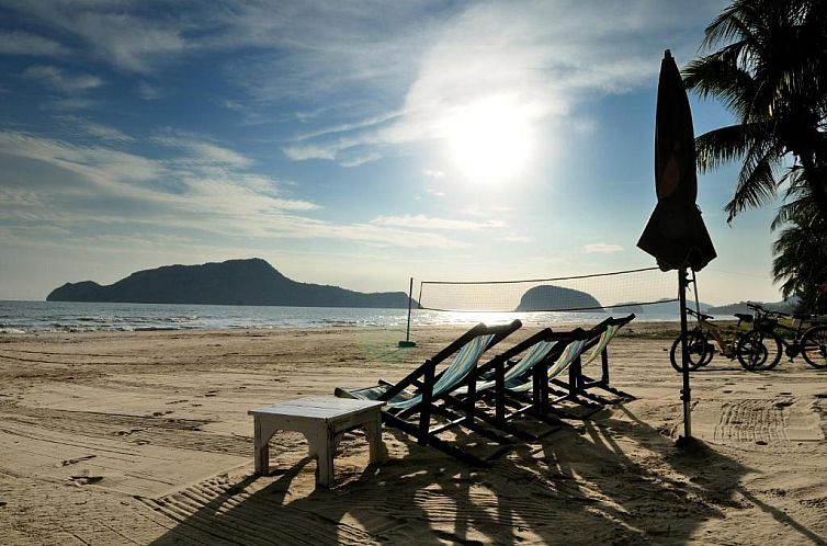 Dolphin Bay Resort