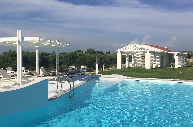 Vakantiehuis White Villas GV