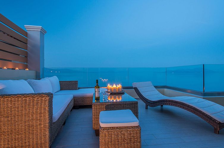 Appartement Diamante beachfront suite B