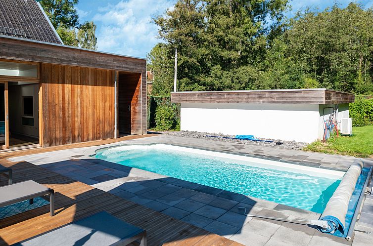 Villa White