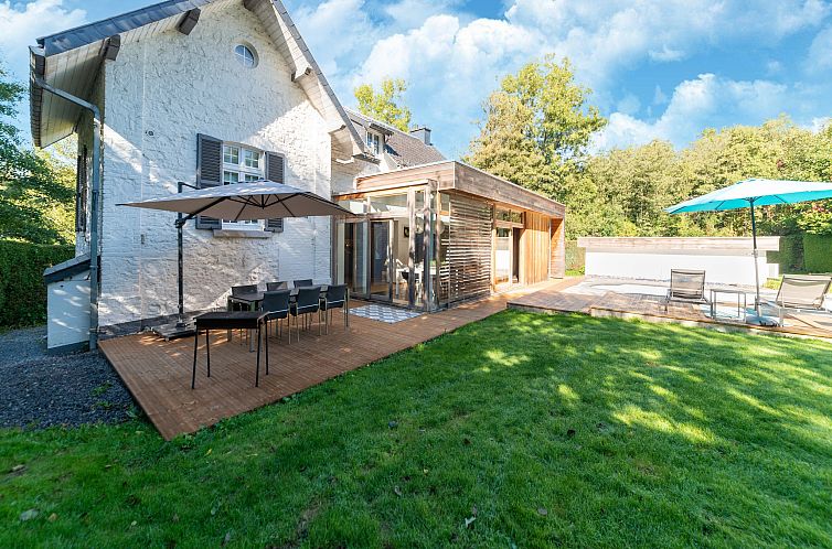 Villa White