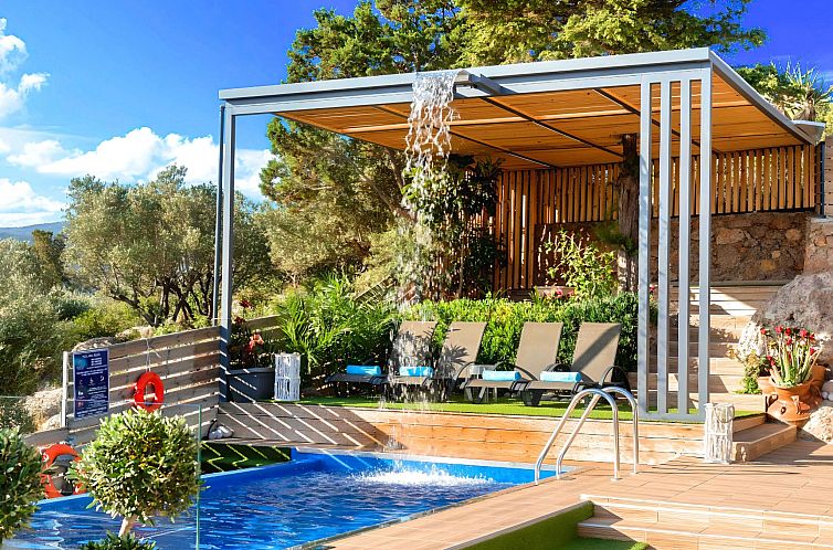 Vakantiehuis Canes Villa Beheizter Pool