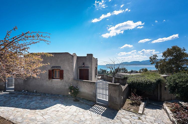 Appartement Bungalows für 2-4 Pers. mit Meerblick