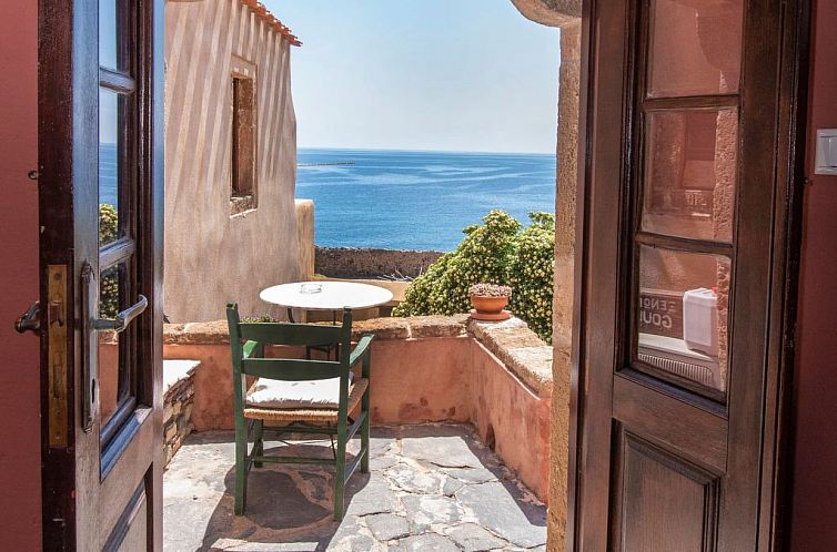 Vakantiehuis "Goulas" mit Blick auf das Wasser