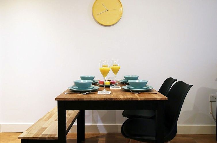 Appartement Zentrale Wohnung Bristol, 2 Betten, Balkon, Wi-F