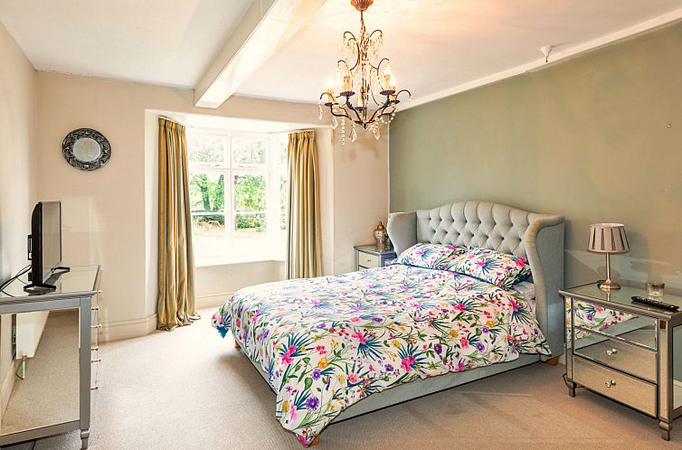 Vakantiehuis Islip Mill House - Beautiful Riverside Home
