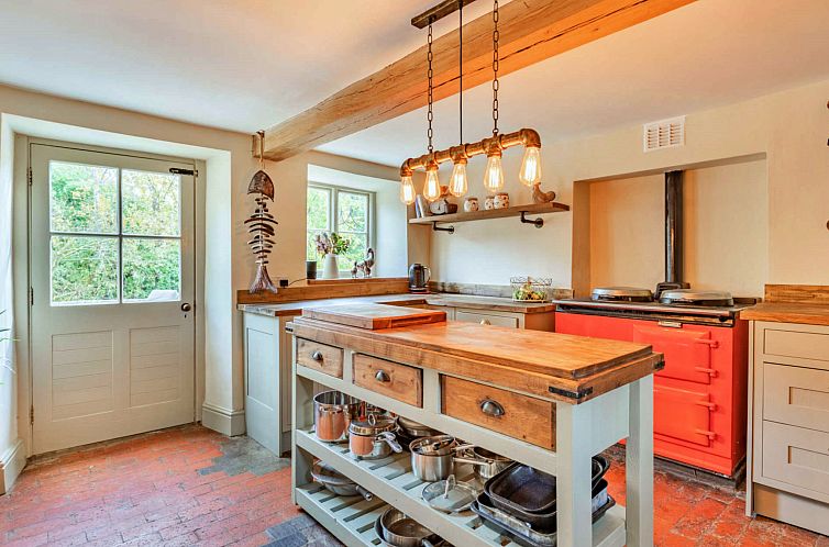 Vakantiehuis Islip Mill House - Beautiful Riverside Home