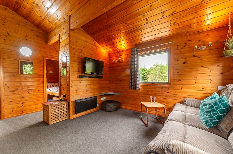 Vakantiehuis Lodge 4 - Hot Tub Lodge