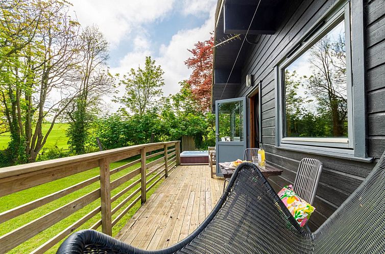 Vakantiehuis Lodge 3 Hot Tub