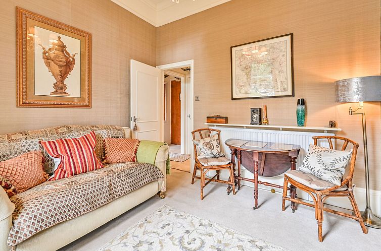 Appartement Wohnung in viktorianischer Villa mit Gartenblick