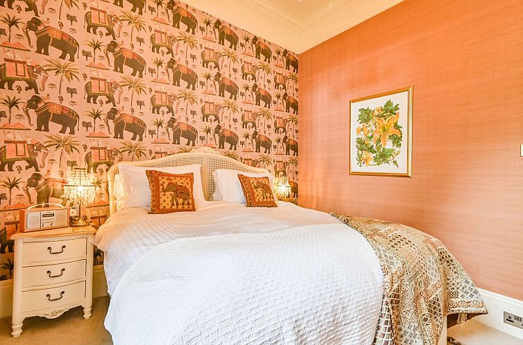 Appartement Wohnung in viktorianischer Villa mit Gartenblick