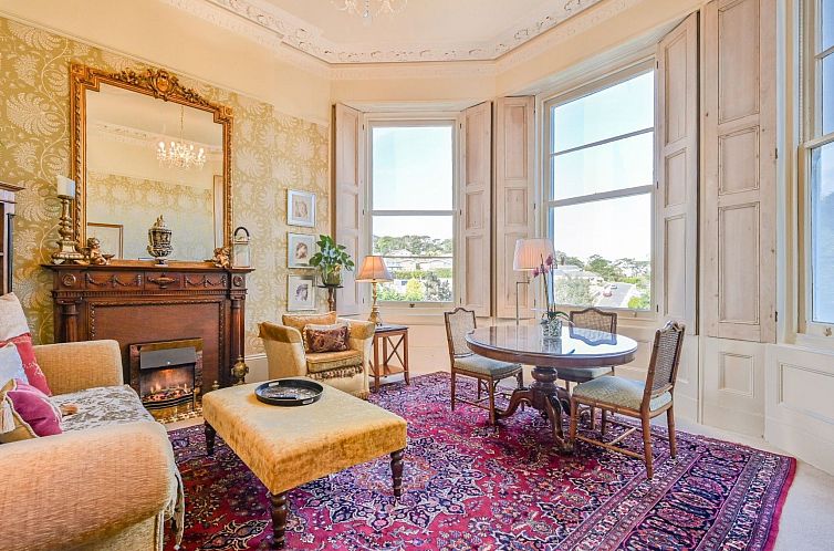 Appartement Große Wohnung in viktorianischer Villa