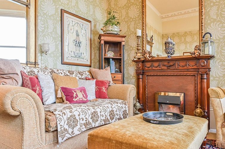 Appartement Große Wohnung in viktorianischer Villa