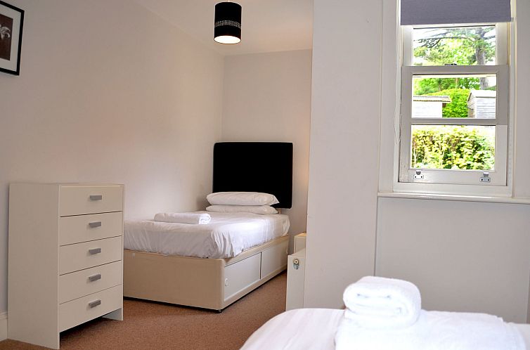 Appartement Modern eingerichtete Ferienwohnung in der ersten