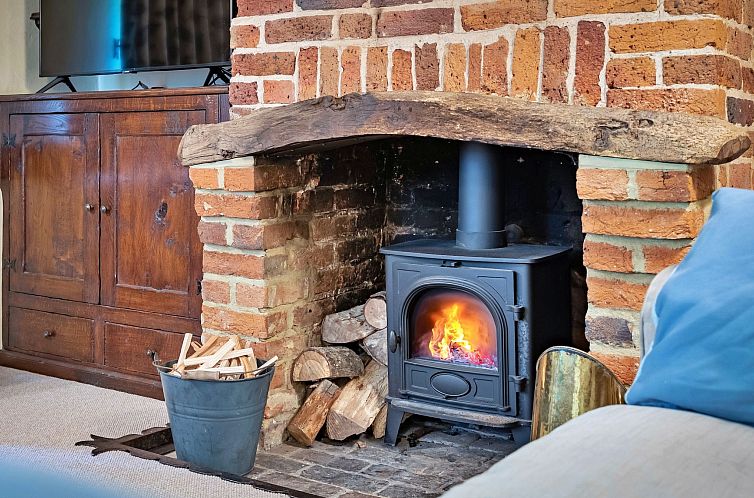 Vakantiehuis Sandhill Cottage with Hot Tub