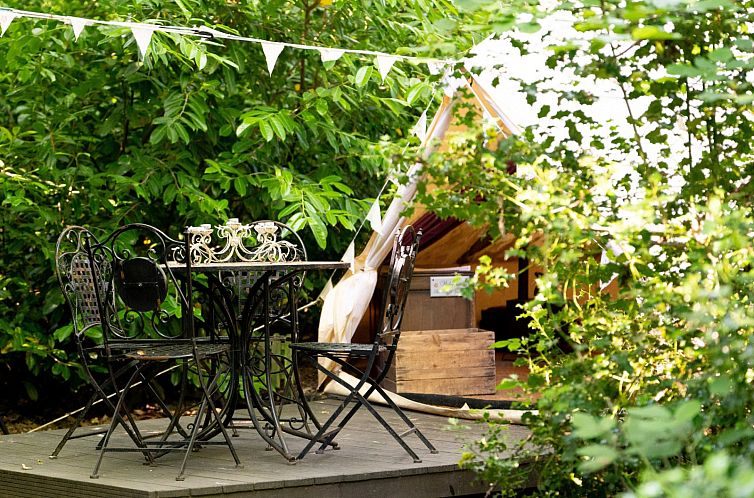«Bedouin Bell Tent»
