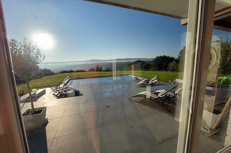SPLENDID VIEW AYWAILLE