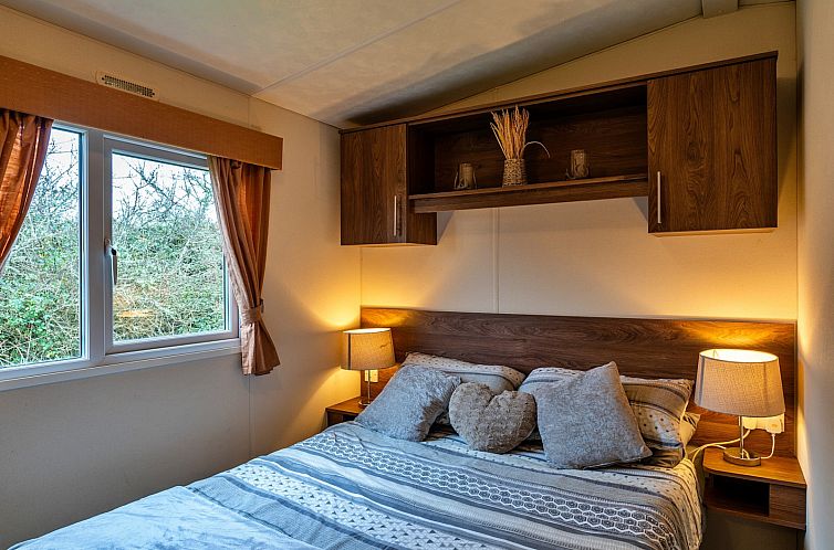 «Phoenix Retreat»