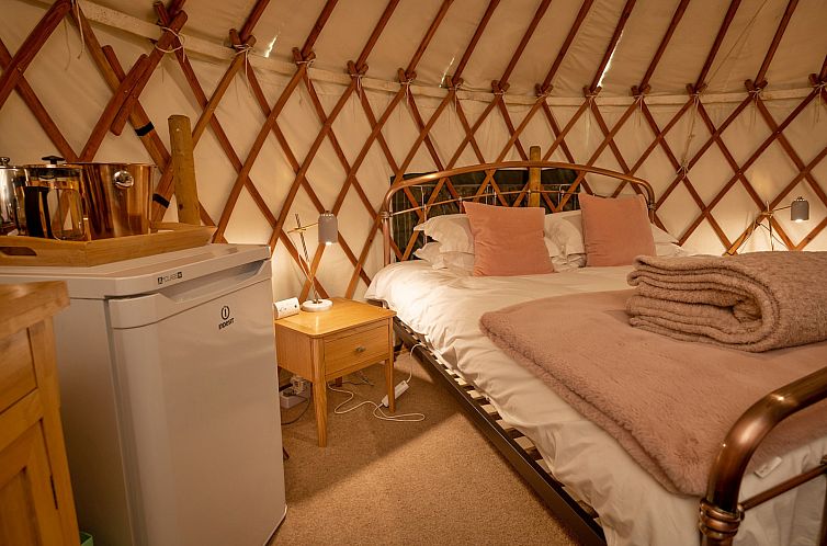 «Bramble Yurt»