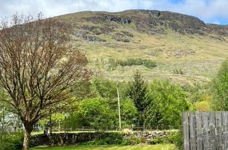 Vakantiehuis Benmore Farm House in Stirling mit Bergblick