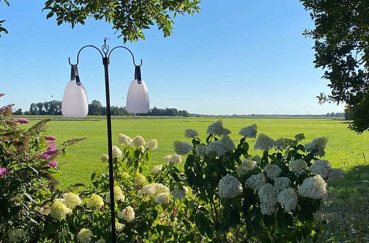 Vakantiehuisje in Oudega