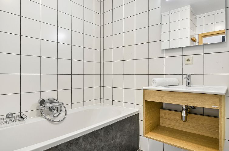 Village l'Eau d'Heure | 8-persoons bungalow | 8C1