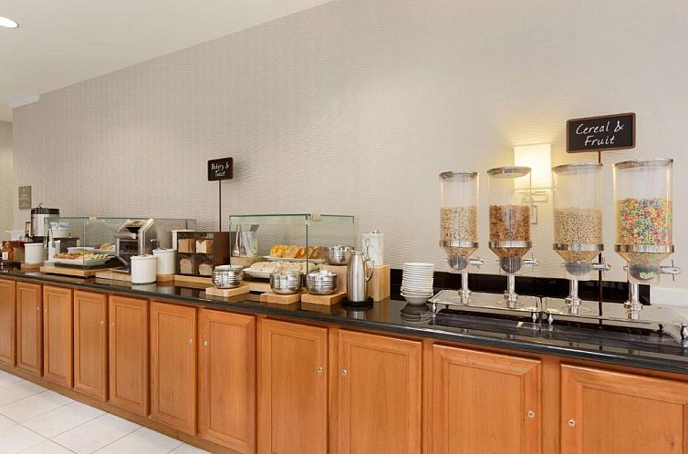 Embassy Suites Newark - Wilmington/South