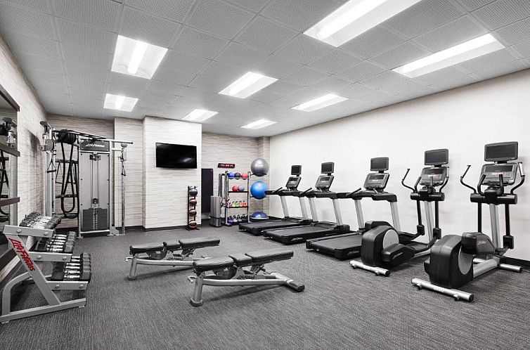 Courtyard by Marriott Newark Downtown