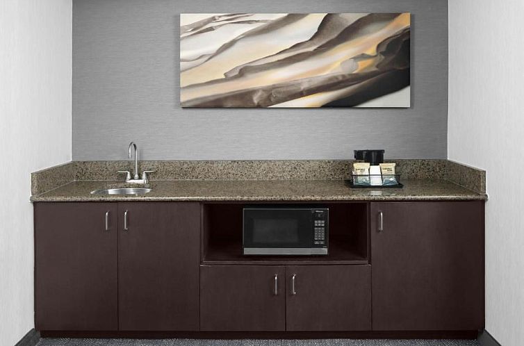 Courtyard by Marriott Atlanta Buckhead