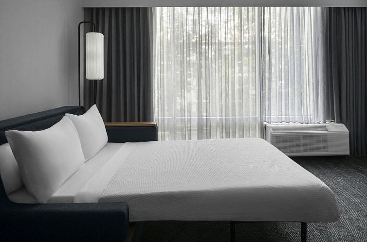 Courtyard by Marriott Atlanta Buckhead