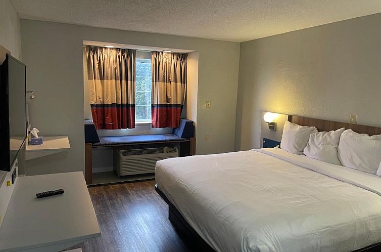 Microtel Inn by Wyndham Atlanta Airport