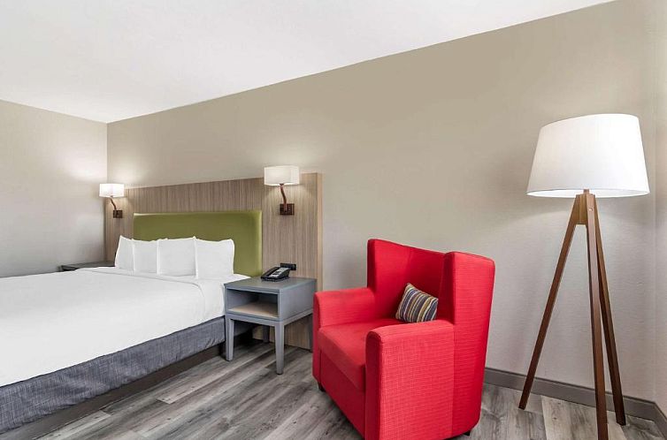 Country Inn & Suites by Radisson, Atlanta Airport South, GA