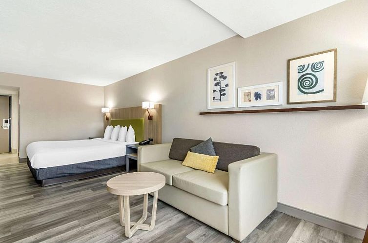 Country Inn & Suites by Radisson, Atlanta Airport South, GA
