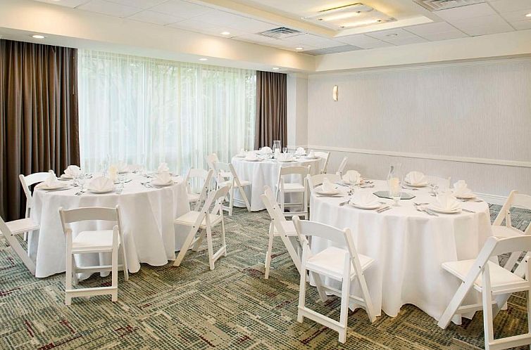 Hilton Atlanta Perimeter Suites