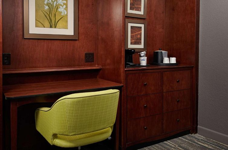 Hampton Inn Atlanta-Cumberland Mall/Cobb Galleria Area