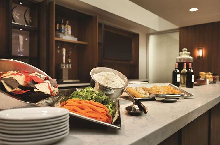 Embassy Suites Atlanta at Centennial Olympic Park