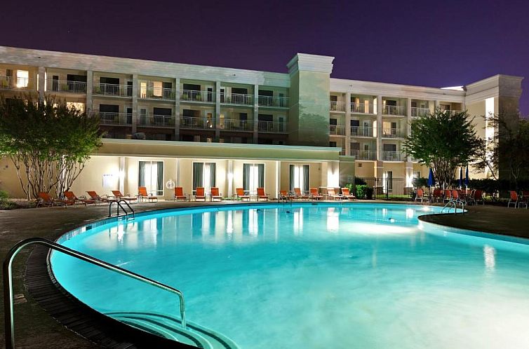 Holiday Inn & Suites Atlanta Airport North, an IHG Hotel