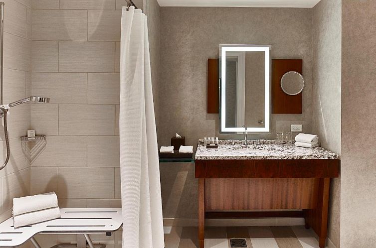 Renaissance Atlanta Midtown Hotel