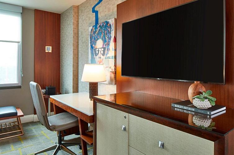 Renaissance Atlanta Midtown Hotel