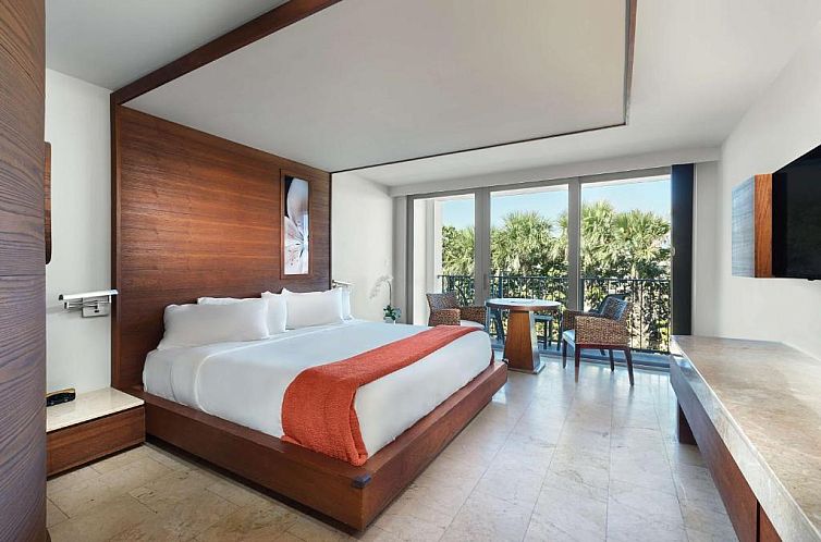 Costa d'Este Beach Resort & Spa