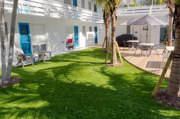 Sea Spray Inn